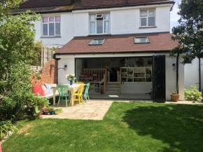 Gorgeous seaside home - child & dog friendly